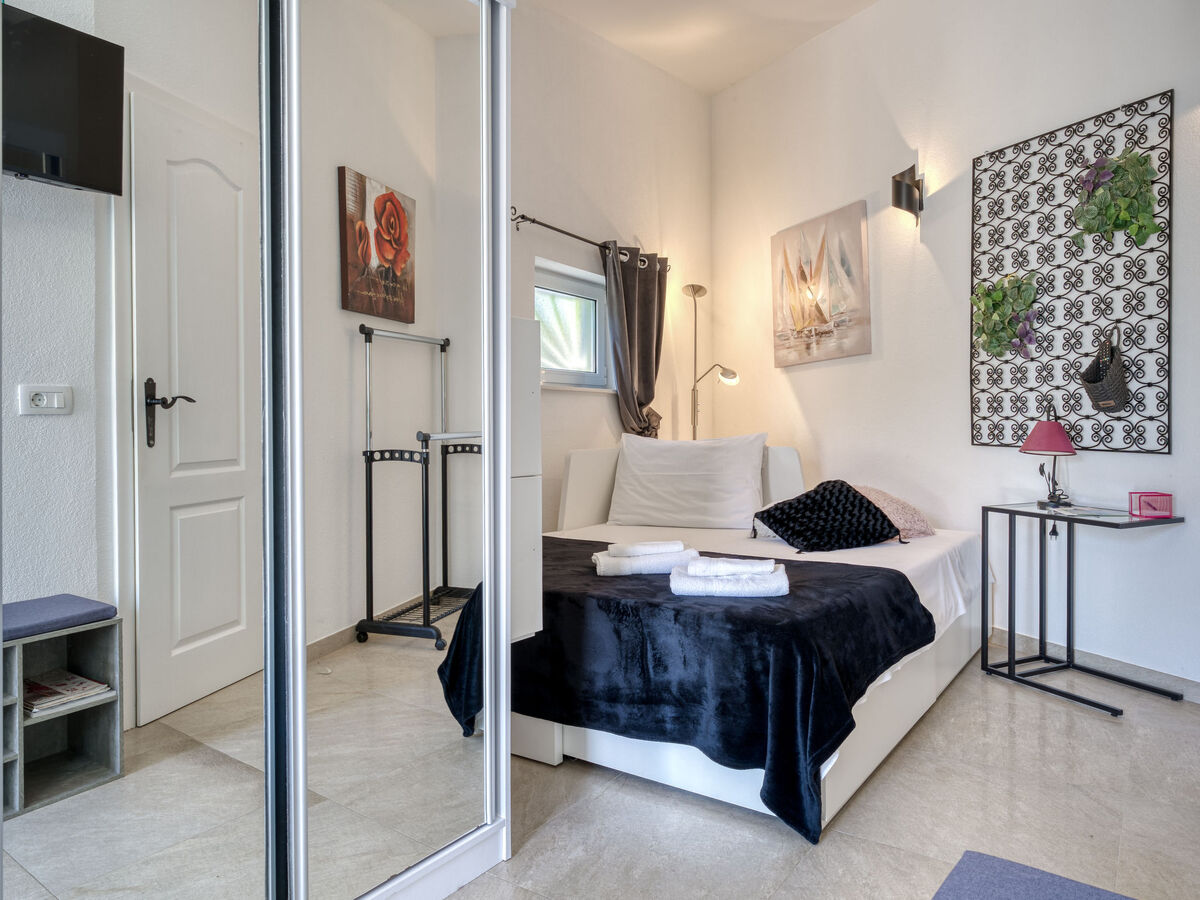 Villa Nika Studio, bungalow 20 m² à 350 m de la mer - Photo 12