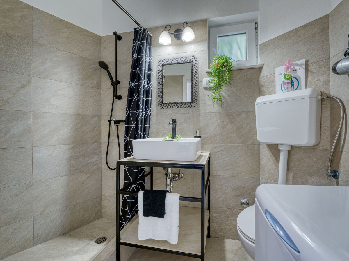 Villa Nika Studio, bungalow 20 m² à 350 m de la mer - Photo 15