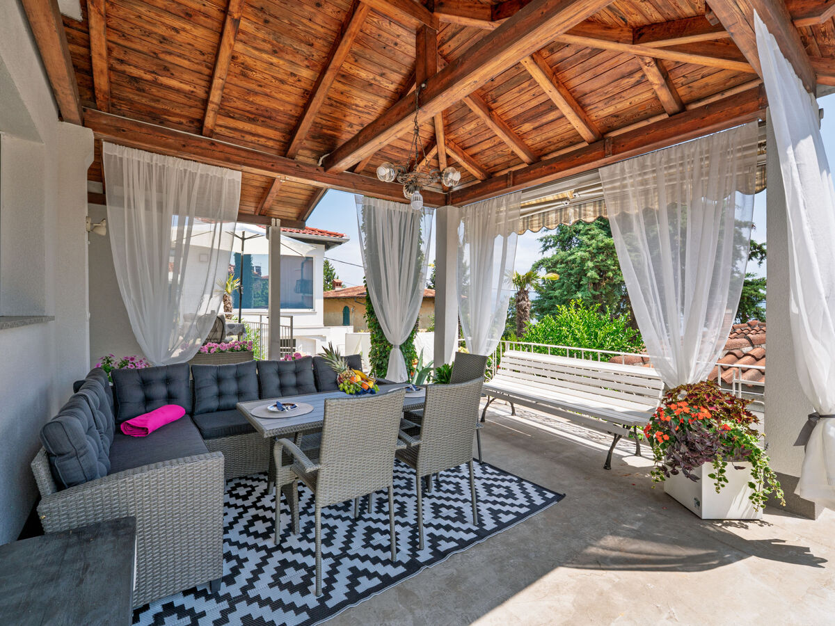 Villa Nika – Maison 5 pièces à 350m de la mer - Photo 2