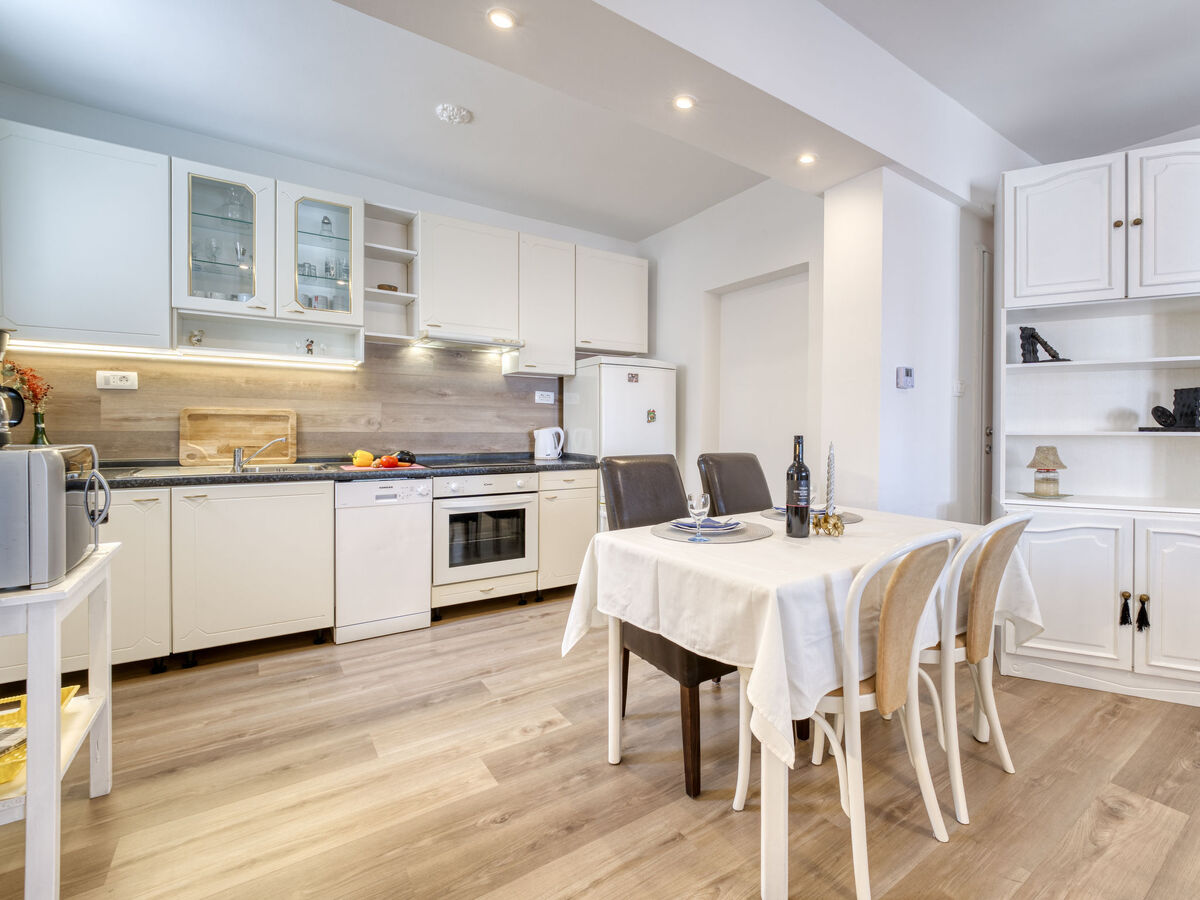 Villa Nika – Maison 5 pièces à 350m de la mer - Photo 6