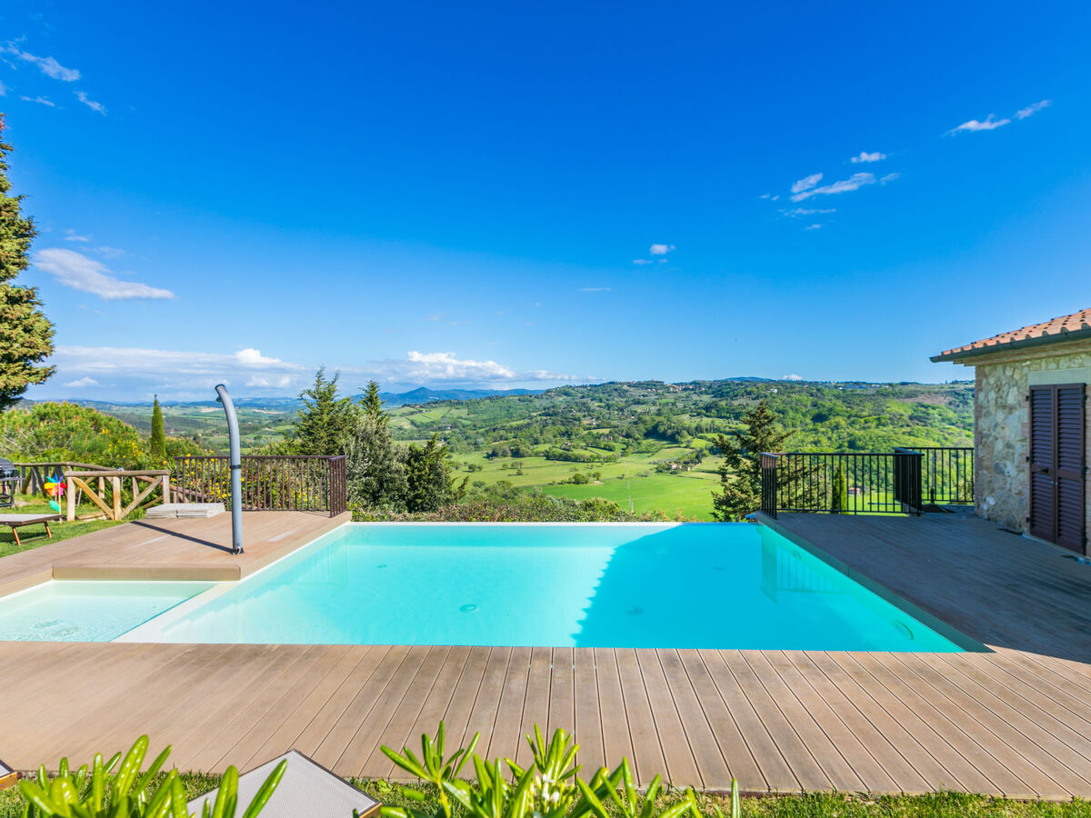 Maison Lilia – 10 pers., piscine & 1 ha à Riparbella - Photo 3