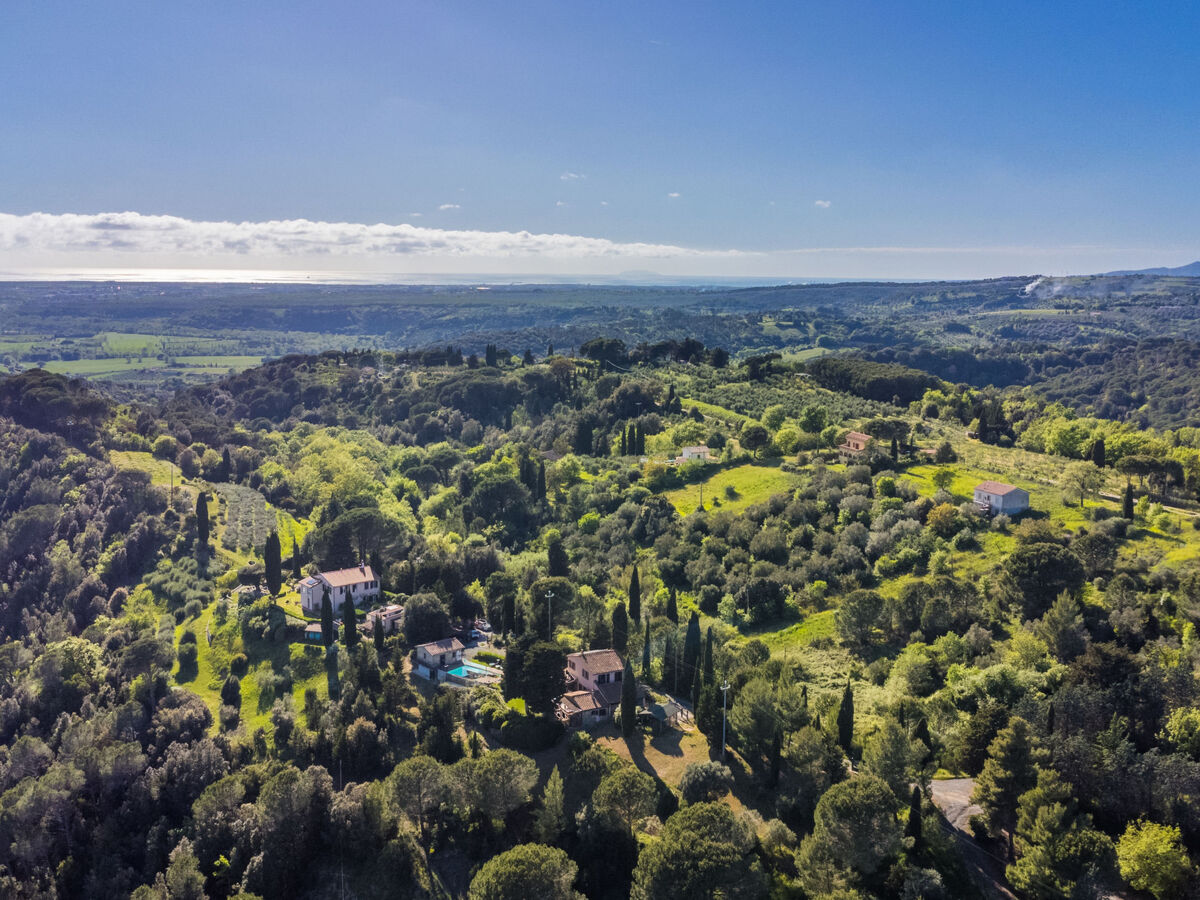 Maison Lilia – 10 pers., piscine & 1 ha à Riparbella - Photo 7