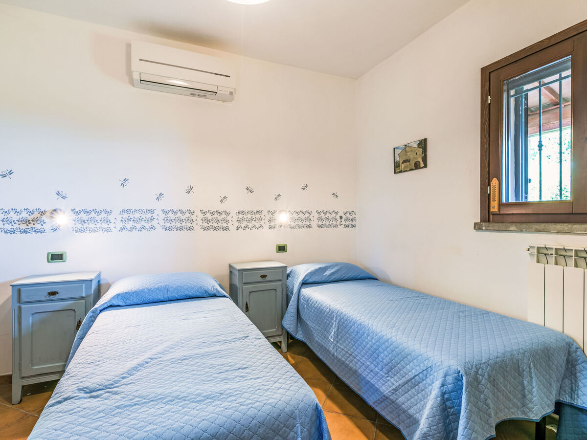 Maison Lilia – 10 pers., piscine & 1 ha à Riparbella - Photo 17