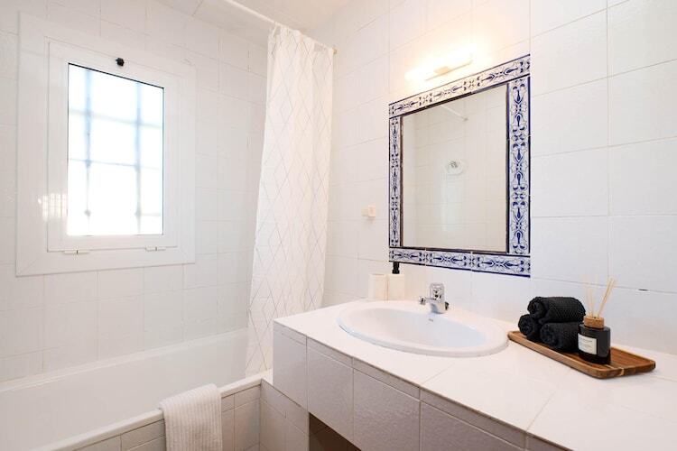 Villa Serena à Lloret de Mar : piscine privée, 3 chambres - Photo 16