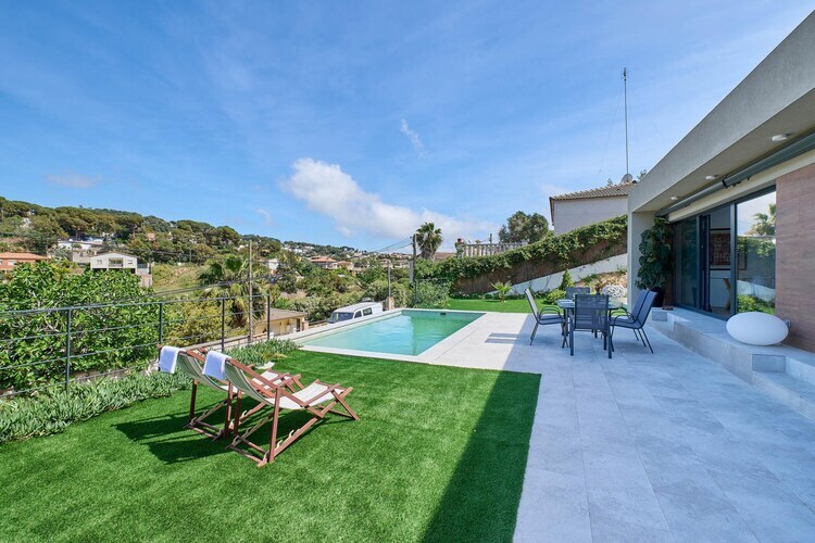 Villa Agnes à Vidreres, piscine privée et plage à 9 km - Photo 1