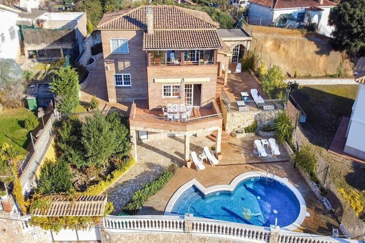 Villa Sotet à Vidreres : piscine privée et vue montagne - Photo 1