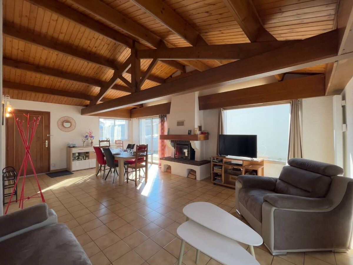 Maison plain-pied Saint-Jean-de-Monts, jardin 500m², proche océan - Photo 4