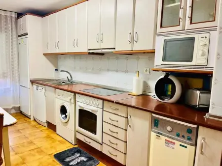 Maison avec balcon et vue sur jardin à Vinuesa, 2 chambres : photo 7