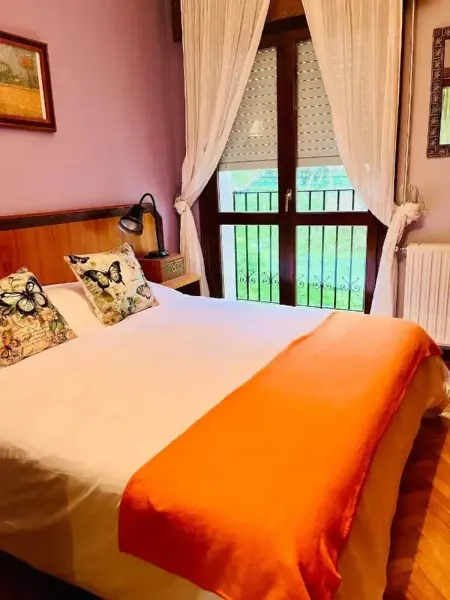 Maison avec balcon et vue sur jardin à Vinuesa, 2 chambres : photo 11
