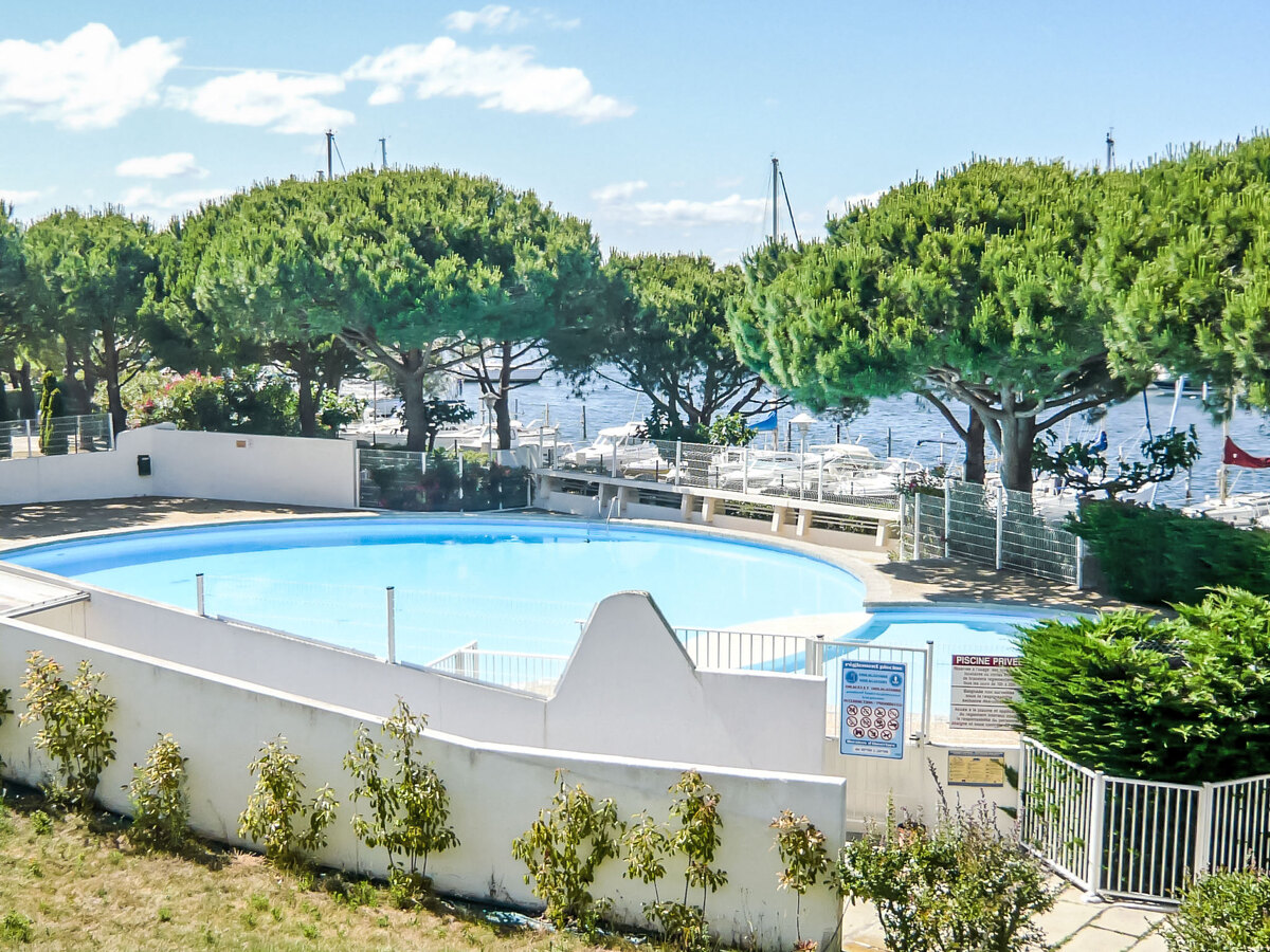 Le Quai aux Fleurs – Studio Port Camargue, terrasse vue port - Photo 1