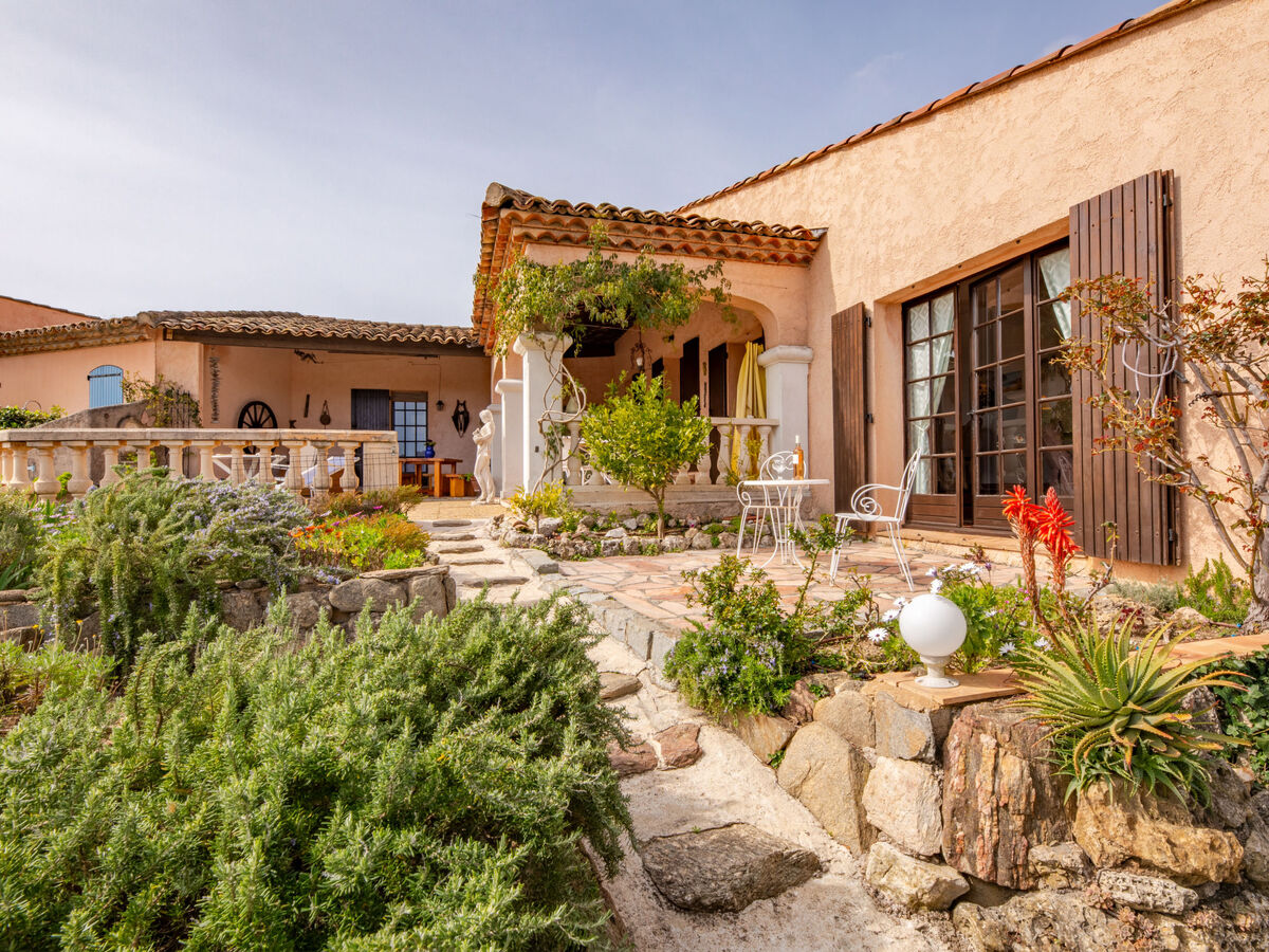 Villa Philipp – Maison 155 m² avec piscine et vue mer - Photo 18