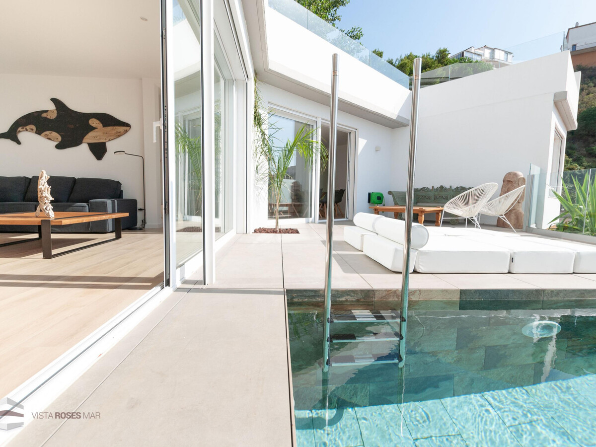 Villa moderne 4 chambres, piscine privée, vue Baie de Roses - Photo 19