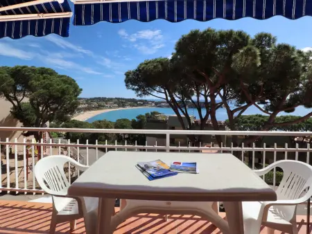 Location appartement à S'Agaró, Appartement avec vue sur mer, climatisation et parking à SAgaró