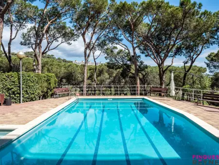 Location appartement à Sant Feliu de Guíxols, Appartement calme avec piscine commune à San Felíu de Guixols, proche plage