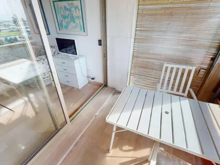 Studio climatisé 30m² avec garage, terrasse et vue mer : photo 2