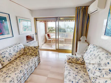 Studio climatisé 30m² avec garage, terrasse et vue mer : photo 4