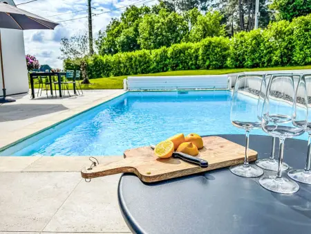 La Tour Bourgerel avec piscine, Maison 8 personnes à Baden - Photo 2