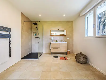 La Tour Bourgerel avec piscine, Maison 8 personnes à Baden - Photo 15