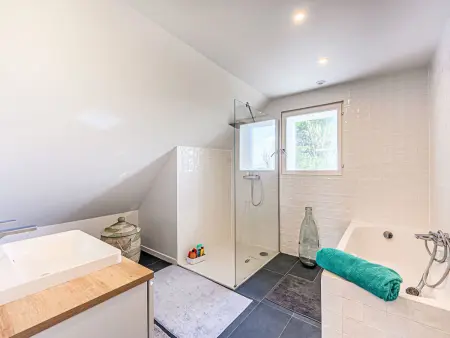 La Tour Bourgerel avec piscine, Maison 8 personnes à Baden - Photo 19