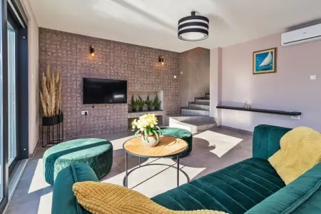 Location villa à Pula, Villa relaxante à Pula avec piscine privée