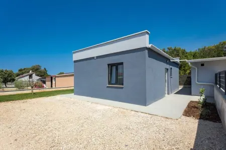 Location maison à Peroj