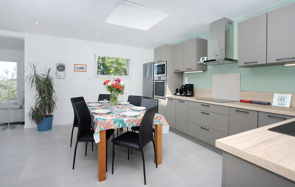Maison 120 m² Saint-Méloir-des-Ondes, jardin et terrasse - Photo 6