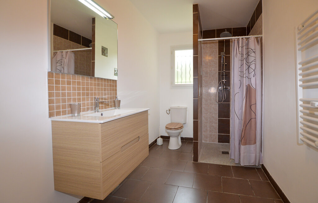 Maison mitoyenne Vignale, jardin méditerranéen 150 m² - Photo 14