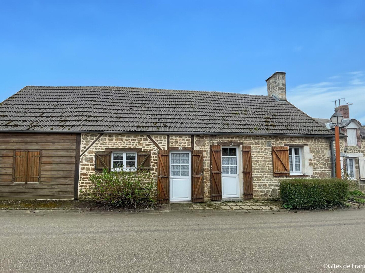 Gîte 4 pers. à l'entrée du bourg, 2 km du lac - Photo 1