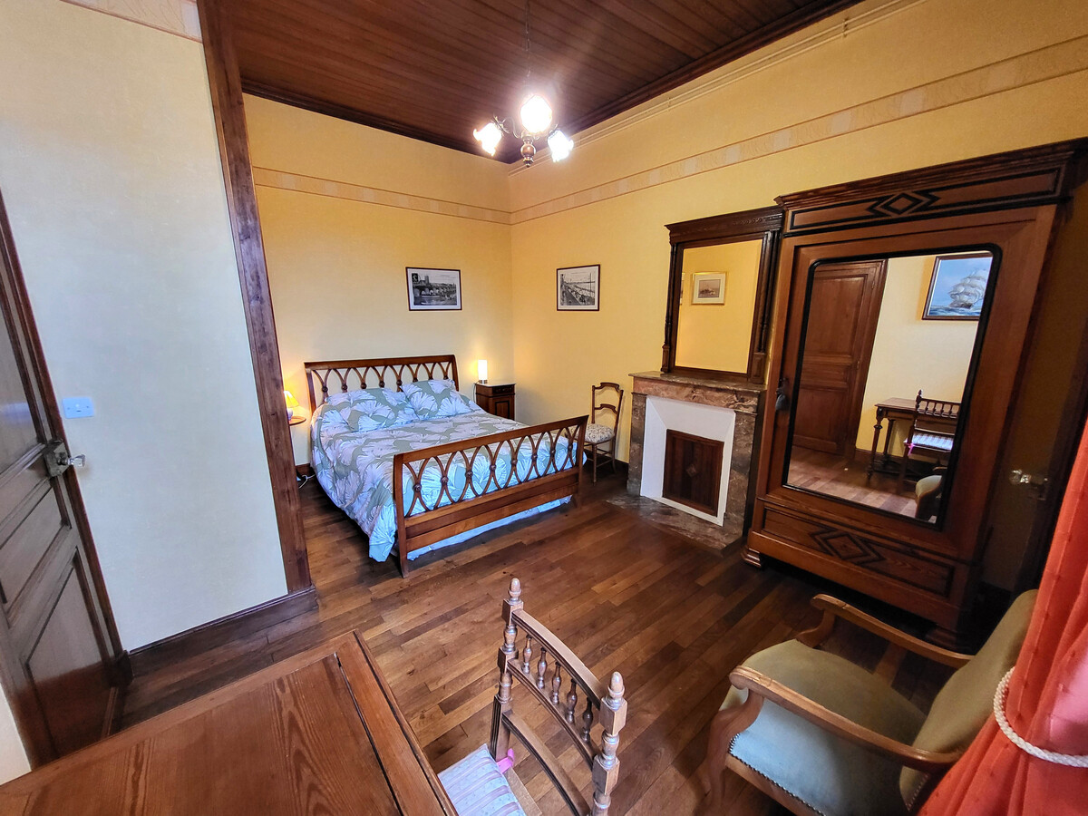 Maison 3 chambres, cour privée, 300m de la plage - Photo 9