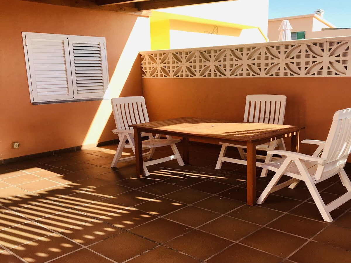 Duplex Costa Calma : 2 chambres, terrasse vue océan - Photo 4