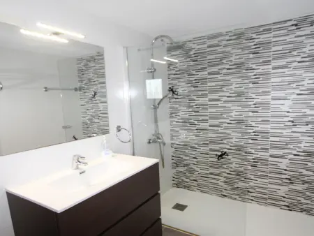 Villa classique avec piscine privée, proche plage et toutes commodités, idéale pour familles et amis - Photo 17
