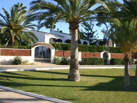 Charmante villa à Moraira avec piscine privée, proche plage et commodités - Photo 2