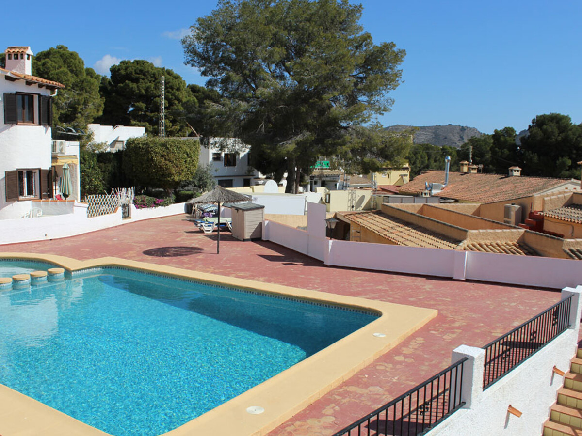 Maison rustique 2 chambres avec piscine, 1 km plage - Photo 5