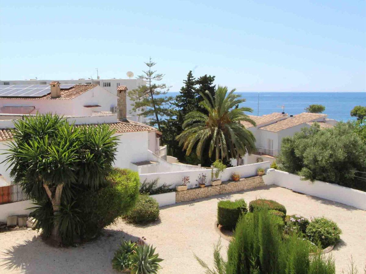 Maison rustique 2 chambres avec piscine, 1 km plage - Photo 15