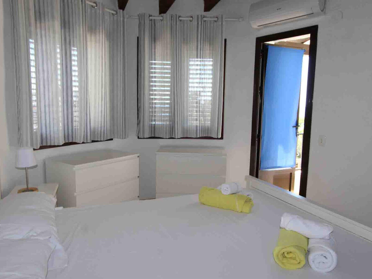 Maison rustique 2 chambres avec piscine, 1 km plage - Photo 16