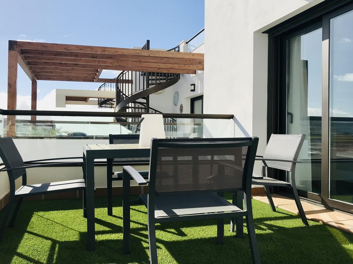 Penthouse 80 m² vue mer, terrasse et solarium à Caleta de Fuste - Photo 10