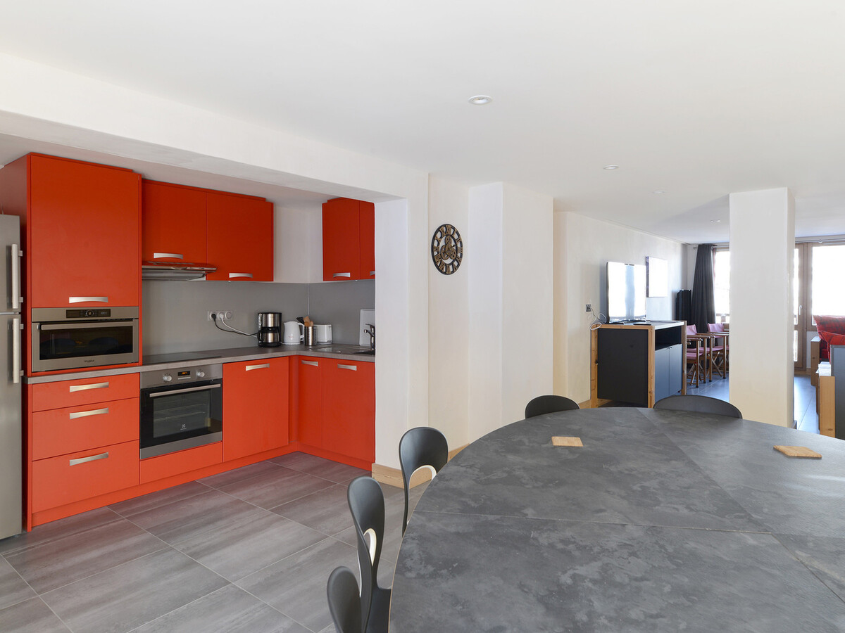 Appartement 6 pièces rénové, vue Mont-Blanc, sauna & hammam - Photo 3