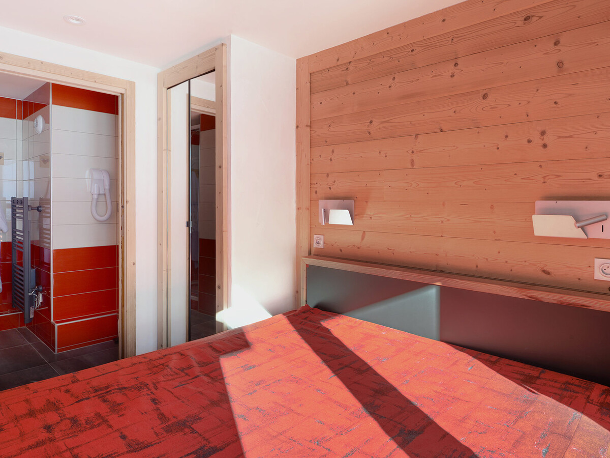 Appartement 6 pièces rénové, vue Mont-Blanc, sauna & hammam - Photo 9