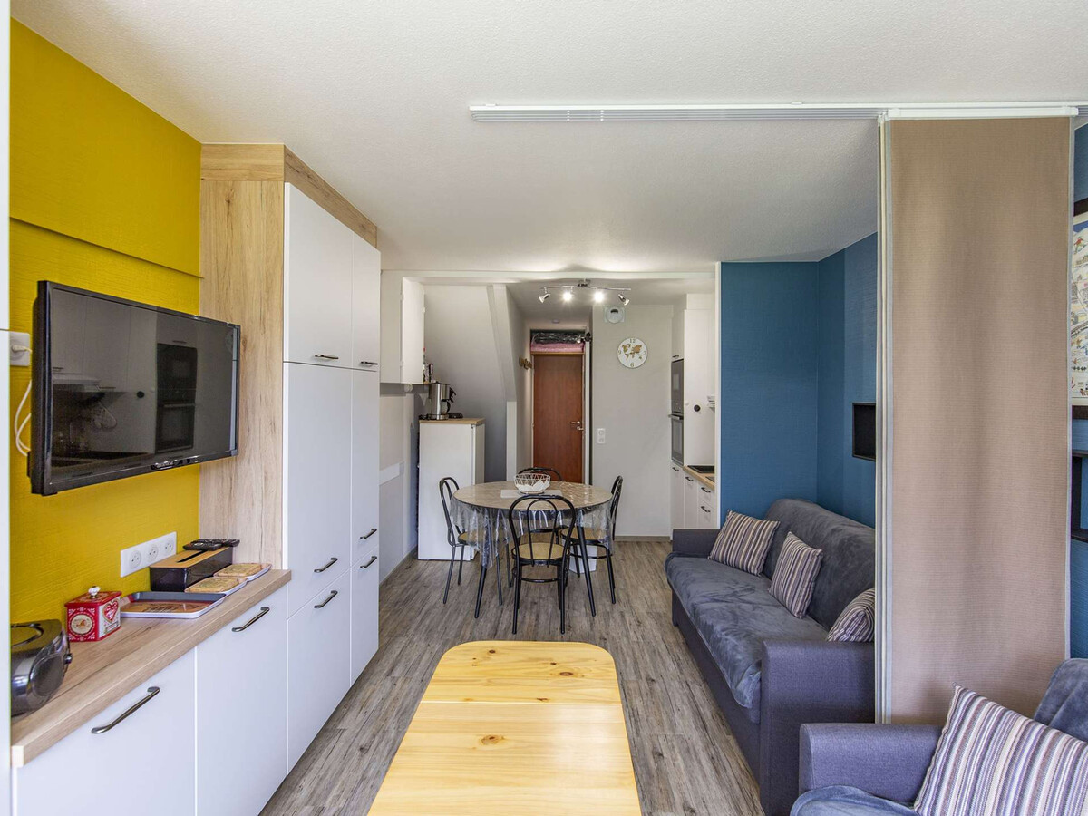 Studio 4 pers balcon sud face pistes, skis aux pieds - Photo 2
