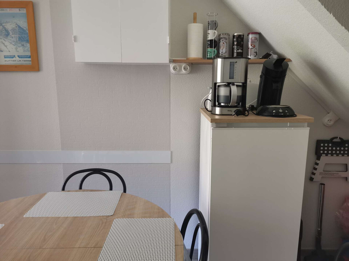 Studio 4 pers balcon sud face pistes, skis aux pieds - Photo 4