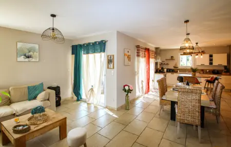 Villa provençale avec piscine à Mormoiron : photo 16