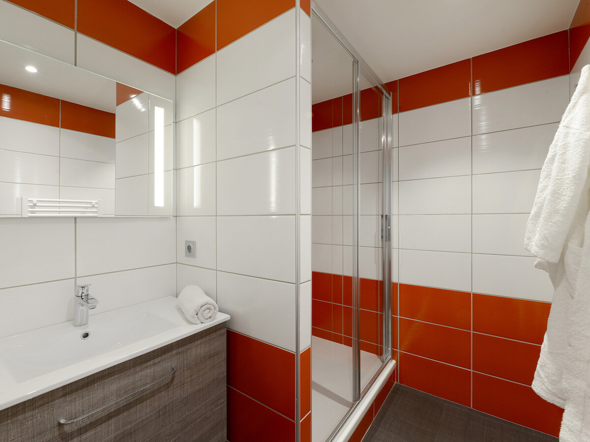 Appartement rénové 7 pers. vue pistes, parking gratuit - Photo 4