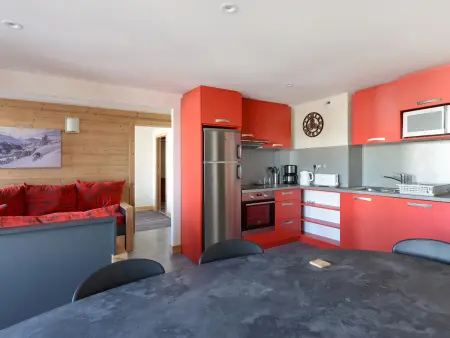 Location appartement à La Plagne Montchavin Les Coches, Appartement cosy, proche des pistes avec balcon, spa et équipements modernes