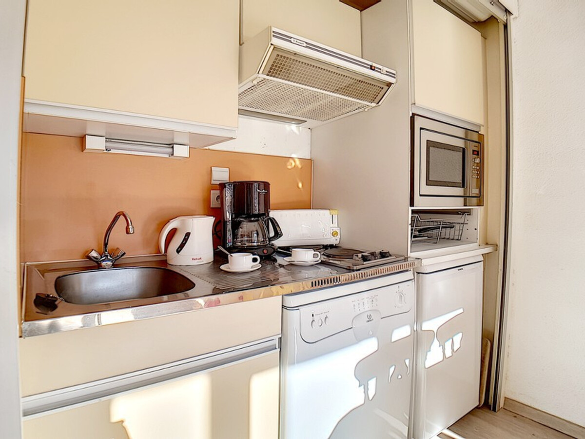 Studio 25 m² skis aux pieds, balcon Sud-Ouest aux Menuires - Photo 3