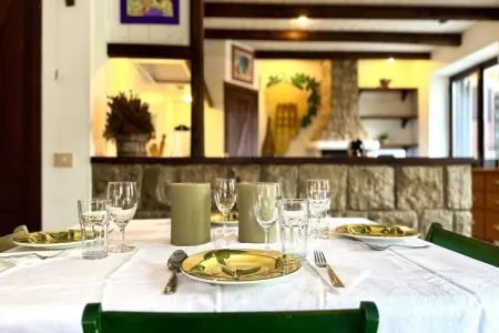 Villa Castelbuono, piscine et jeux pour 15 personnes : photo 11