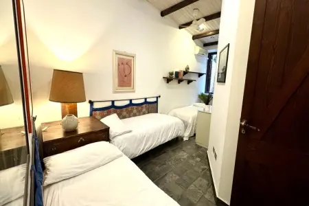 Villa Castelbuono, piscine et jeux pour 15 personnes : photo 20