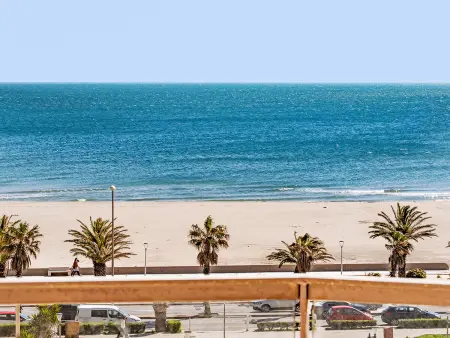 Appartement Les Rives du Soleil, vue mer à Canet-Plage : photo 5