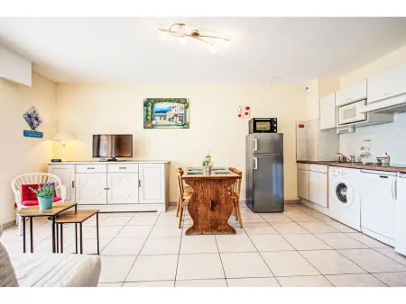 Appartement Les Rives du Soleil, vue mer à Canet-Plage : photo 8