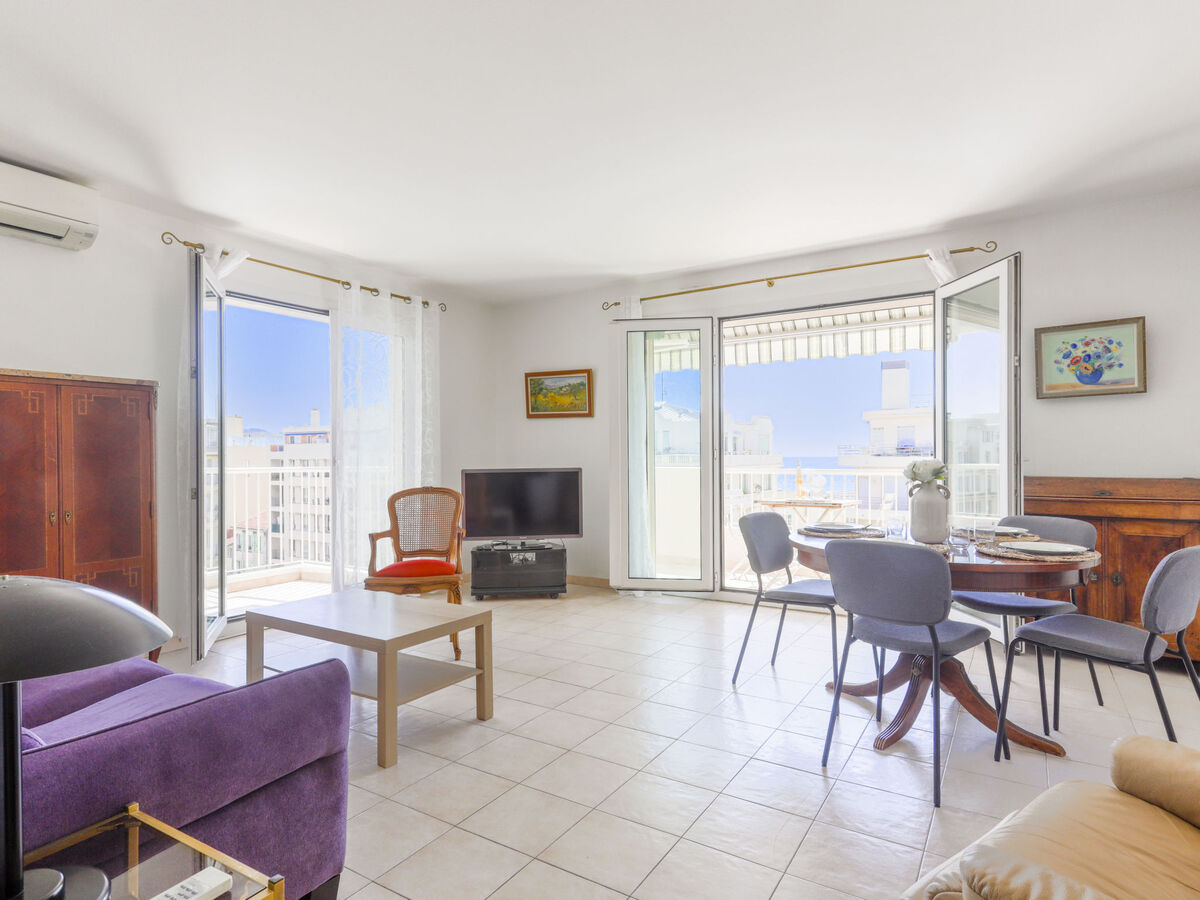Appartement Baie Azur - 100 m de la plage à Nice - Photo 3