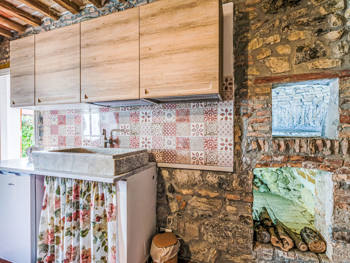 Maison delle Ginestre à Pastina, 3 chambres rénovée 2024 - Photo 11